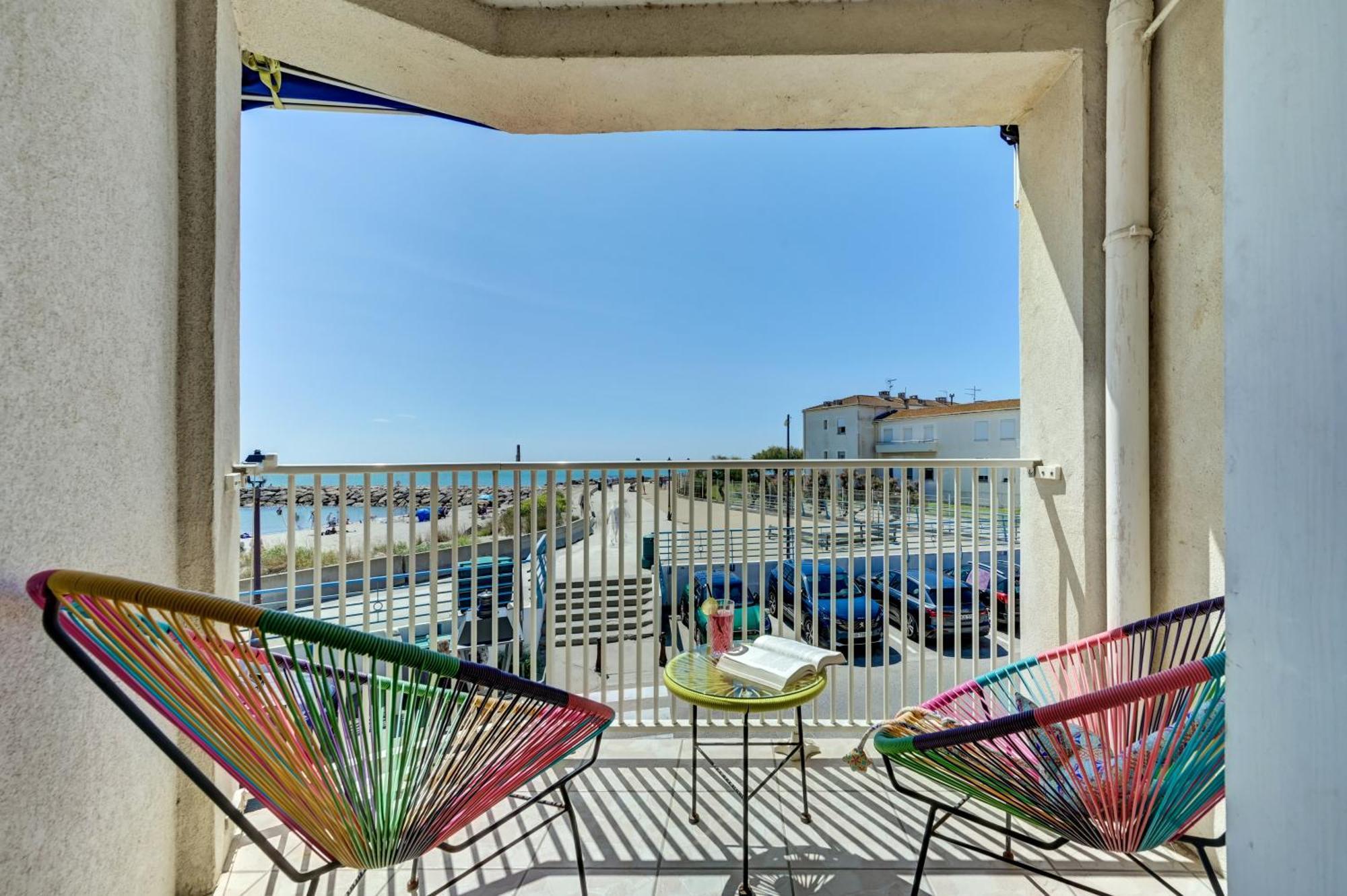 Hotel Camille Saintes-Maries-de-la-Mer Buitenkant foto
